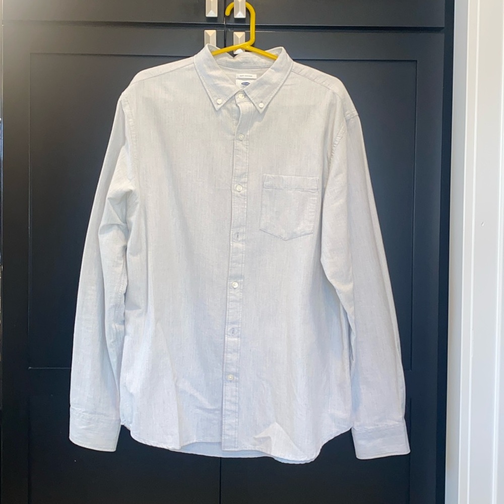 Old Navy Men’s Button Down Shirt - Grey